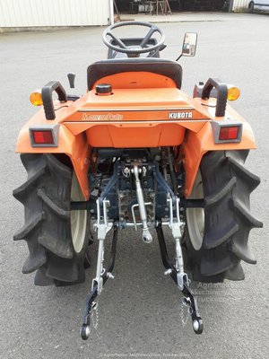 Micro tracteur Kubota KUBOTA B1-15