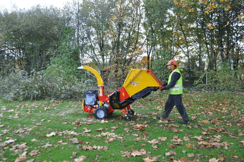 Matériel forestier - Broyeurs de végétaux - Broyeur de branches autotracté VEGETOR DA