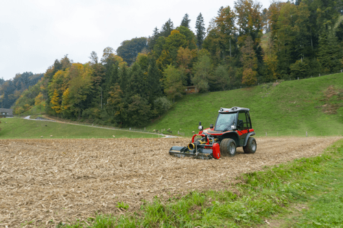 Entretien - Equipement entretien - Tracteur de pente porte outils TERRATRAC TT 